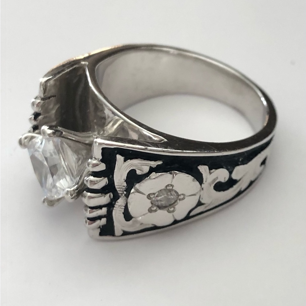 Western Silver Ring Benchmark Buckle - image 3